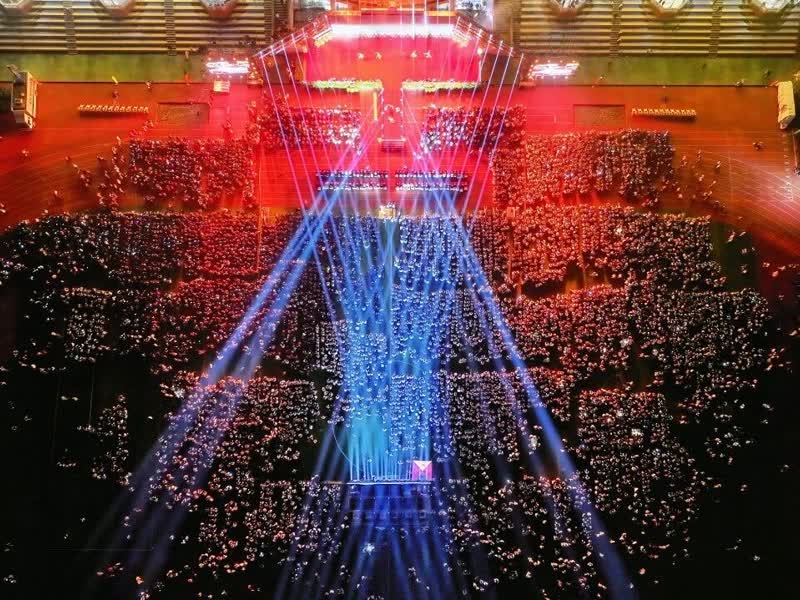 昨夜星光灿烂！2025年&ldquo;启航天府，逐梦新程&rdquo;文艺晚会引万千喝彩！