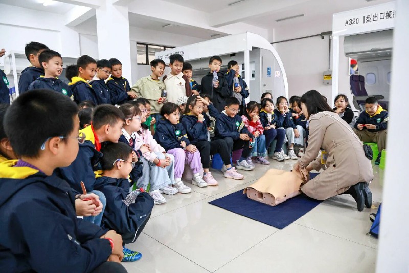 1765477166579810.jpg 微信图片_2025-12-12_015929_041~1.jpg