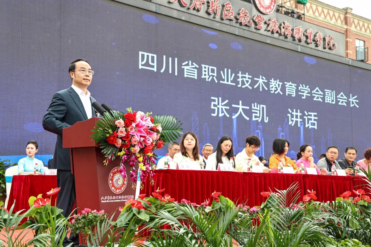 微信图片_20261014113744_287_163.jpg