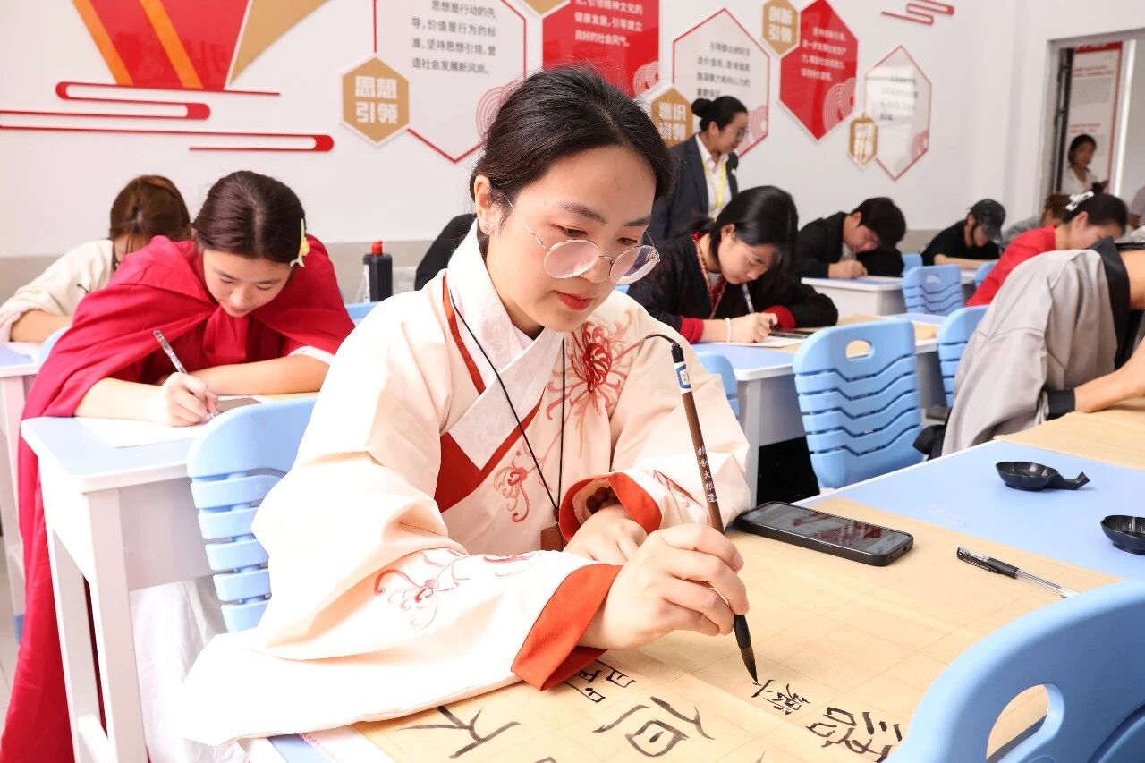 微信图片_20261014143227_339_163.jpg
